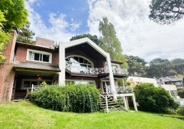 Casa en alquiler en Pinamar - Zona Golf VIejo.