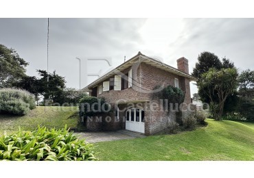 Casa en alquiler Pinamar Zona Lasalle