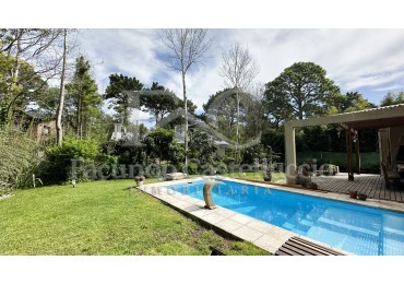 Casa en alquiler Carilo - Semana Santa