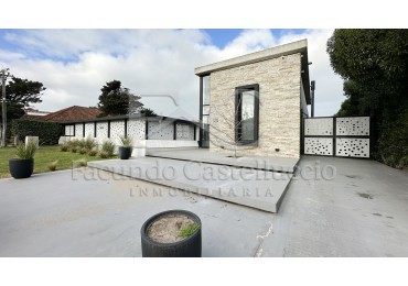 Casa en alquiler Centro Playa Pinamar