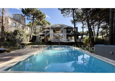 Casa en alquiler Pinamar Zona Norte Tennis